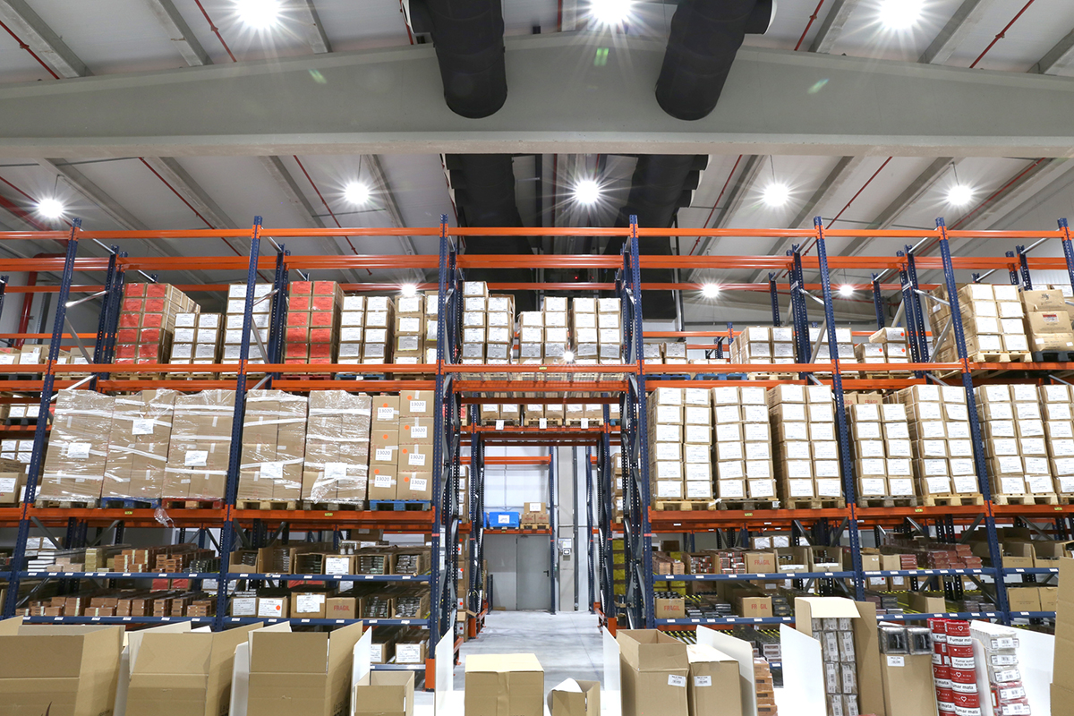 LA CASA DEL TABACO NUEVA NAVE Interior 03