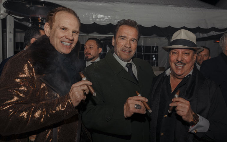 LA CASA DEL TABACO DANIEL MARSHALL ARNOLD SCHWARZENEGGER ARTURO FUENTE